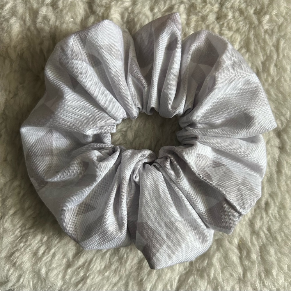 FREE Handmade Scrunchie Gray Geometric
